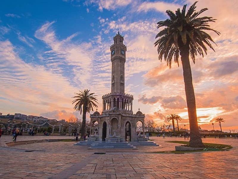 Ataturk Konak Square - Image 1