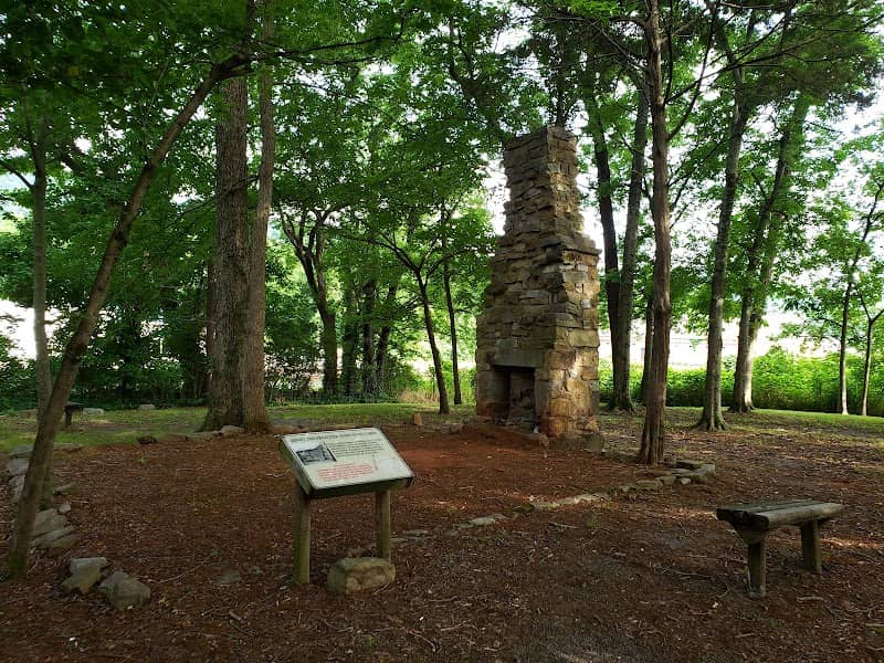 Fort Payne Cabin Historic Site - Image 2