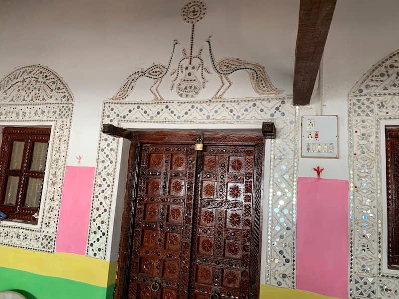Kutchi wooden handicrafts - Image 1