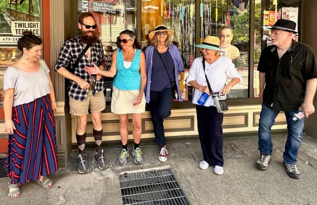Arts Desire - Eureka Springs Walking Tour - Image 1