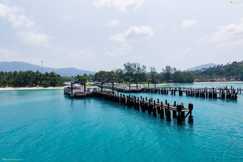 Lipa Noi Pier - Image 1