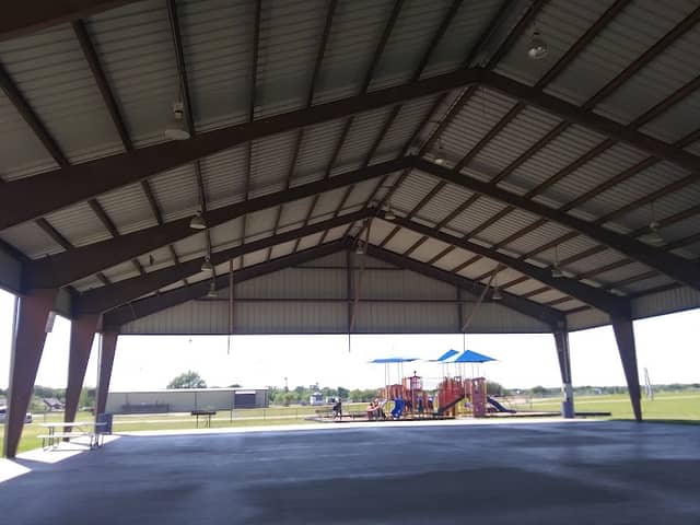 Gun Barrel City Pavilion - Image 1