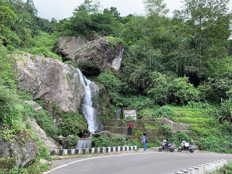 Paglajhora Falls - Image 1