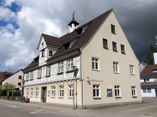 Pfuhl Altes Rathaus - Image 1