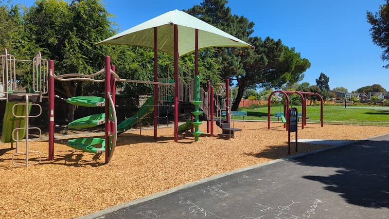 Turnstone Park - Image 1