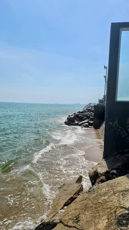 ชายหาดหฤทัย - Image 2