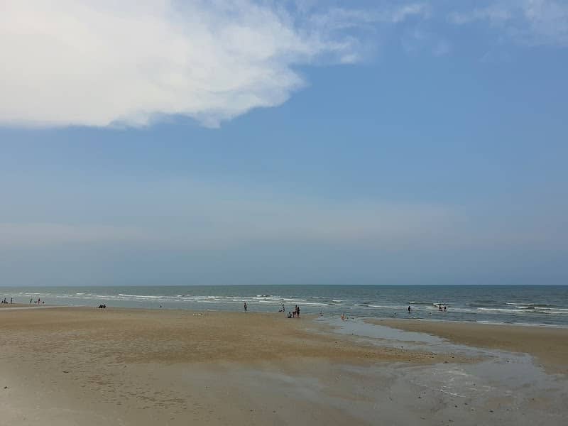 ชายหาดหฤทัย - Image 1