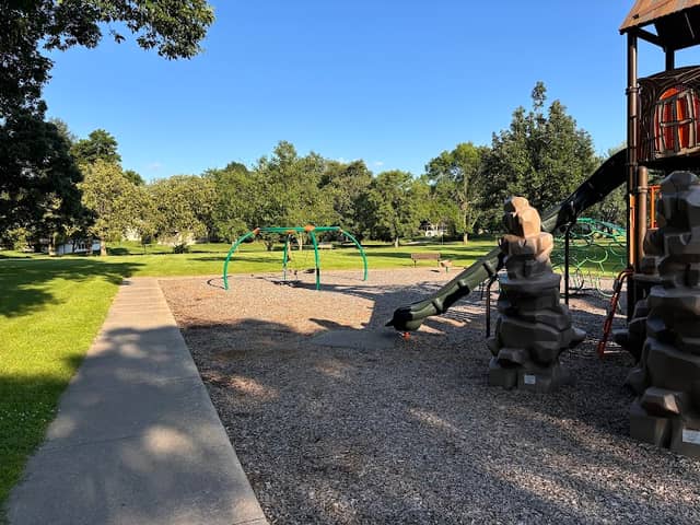 Circle Park - Image 1