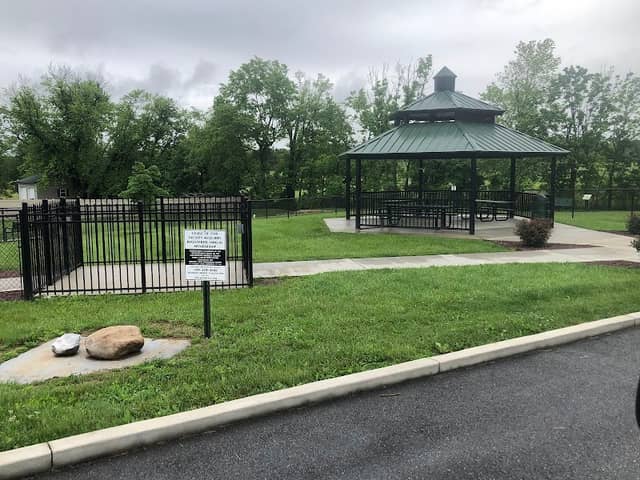 Goldie Gibbons Dog Park - Image 1