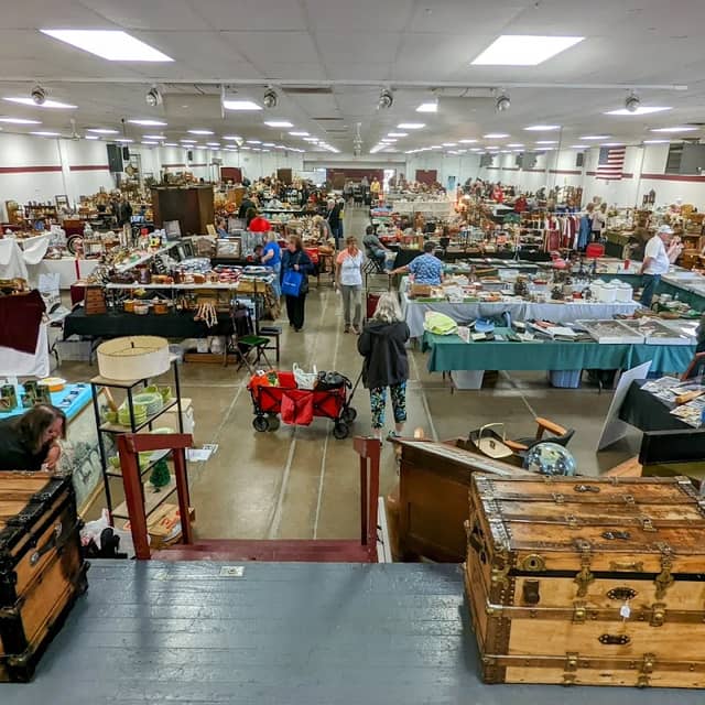 Springfield Antique Show and Flea Market - Image 2