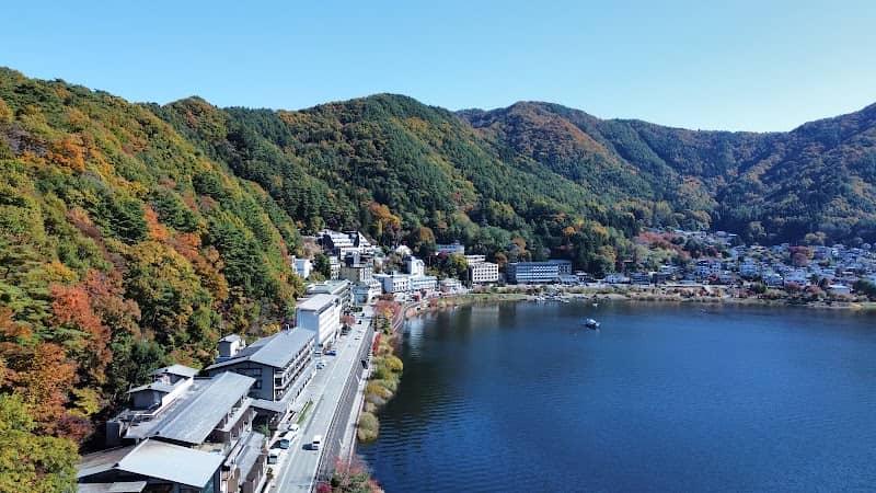 Lake Kawaguchi - Image 3