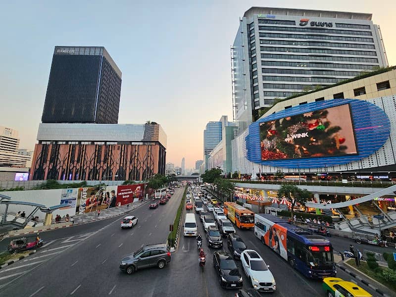OneSiam Skywalk - Image 1
