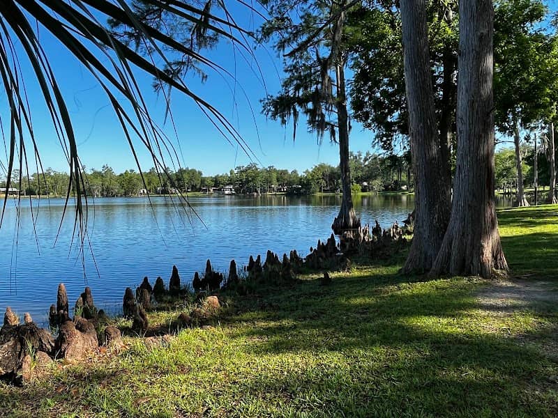 Lake Alice Park-no dogs allowed - Image 2