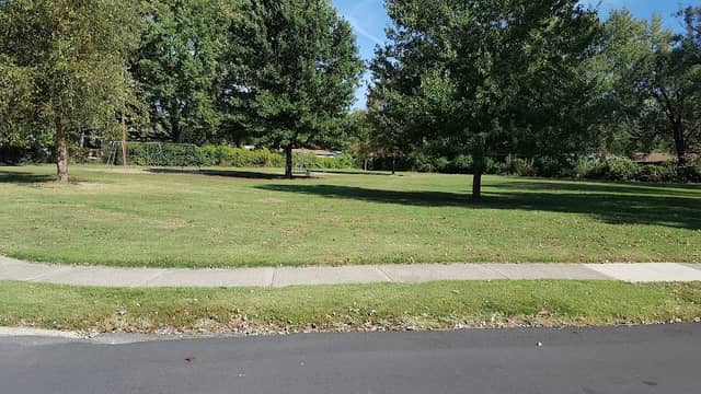Champlain-Florval Park - Image 1