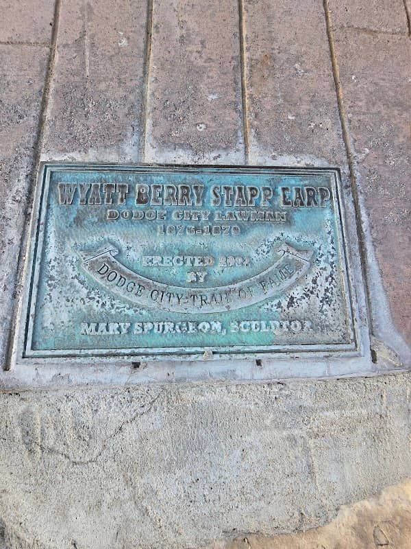 Wyatt Earp Statue - Image 3