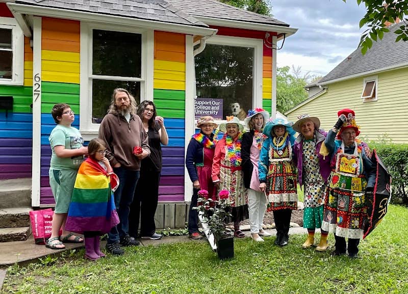 Rainbow House - Image 1