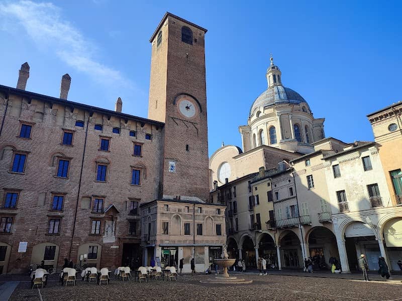 Podestà Palace - Image 1