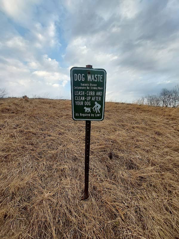 Riverside Park - Image 1