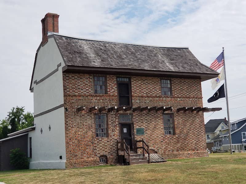 Somers Mansion - Image 2