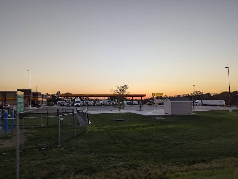 Dog Park at Love's Travel Stops - Image 1