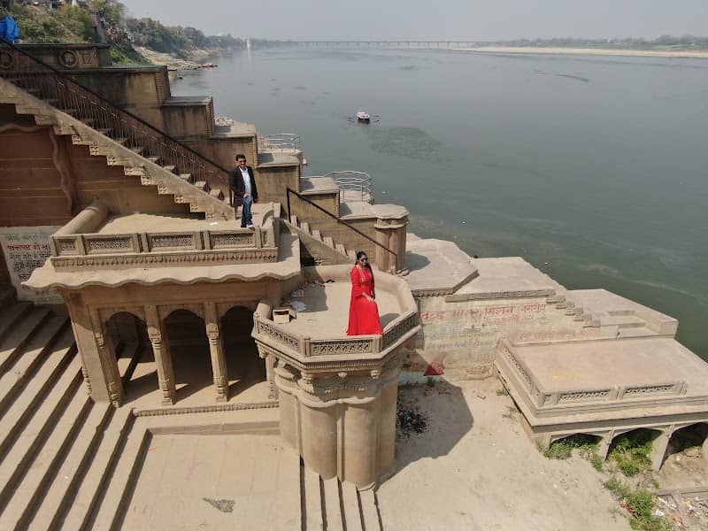 Pakka Ghat - Image 1