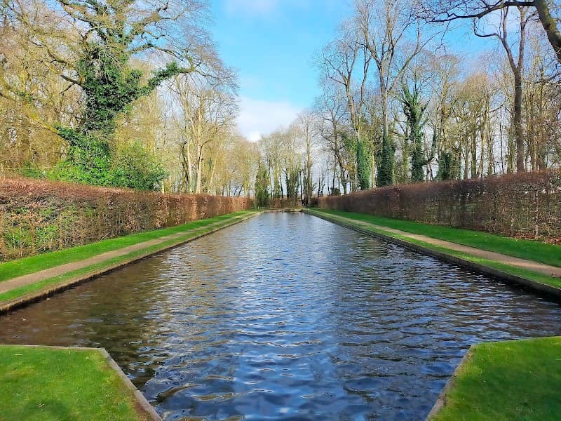 Long Canal - Image 1