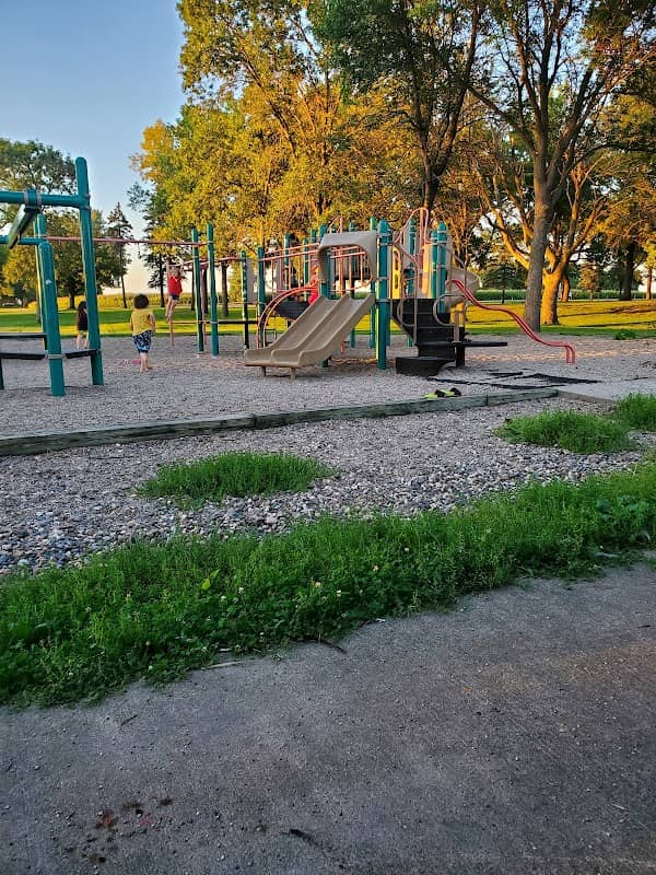 Veterans Memorial Park - Image 1