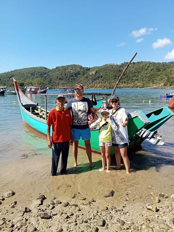 Andy Coco - Snorkelling and Dolphin trips - Image 1