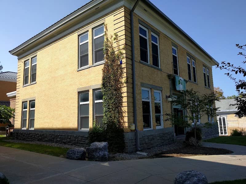 Bicknell Hall - Image 1