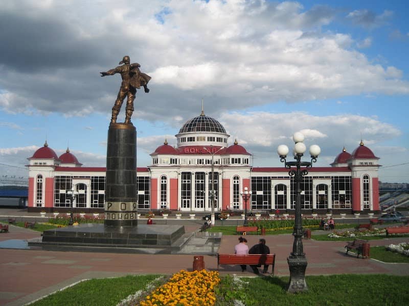 Pamyatnik Stratonavtam - Image 1