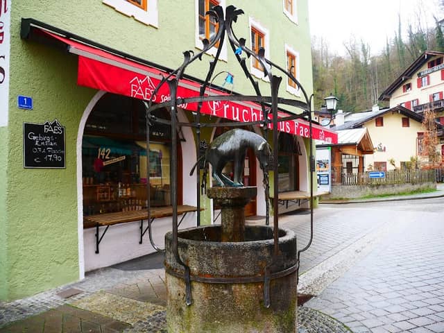Dukatenesel Brunnen - Image 2