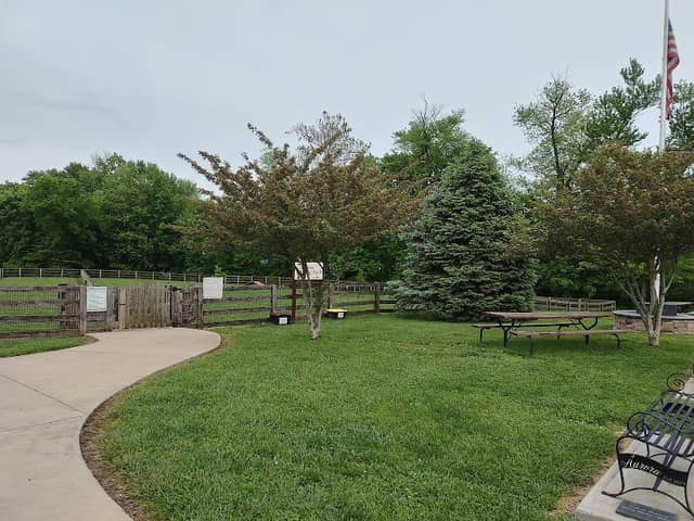 Aurora Dog Park - Image 1