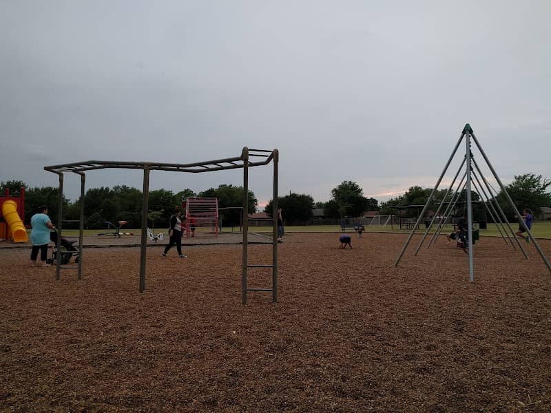 Joyce Spindor Community Center - Image 1