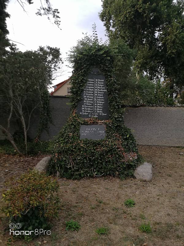 Weltkriegsdenkmal - Image 2