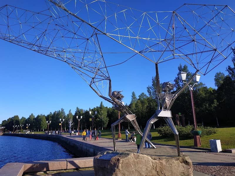 Onezhskaya Naberezhnaya - Image 1