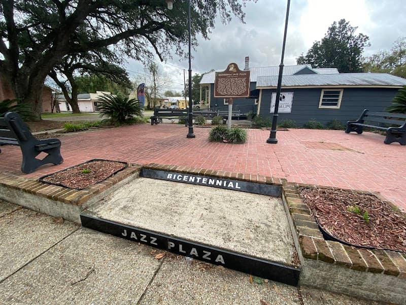 Bicentennial Jazz Plaza - Image 2