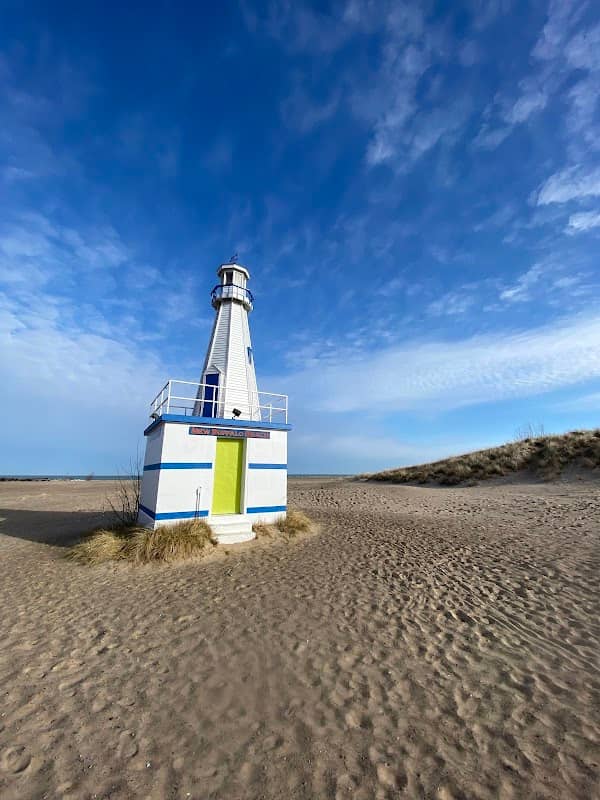 Chuck Ritter Memorial Lighthouse - Image 1