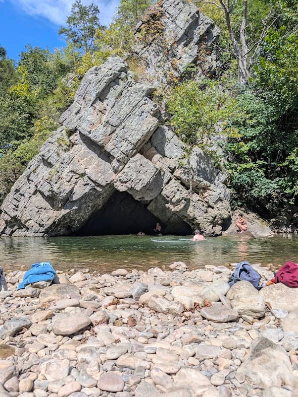 Triangle Rock - Image 2