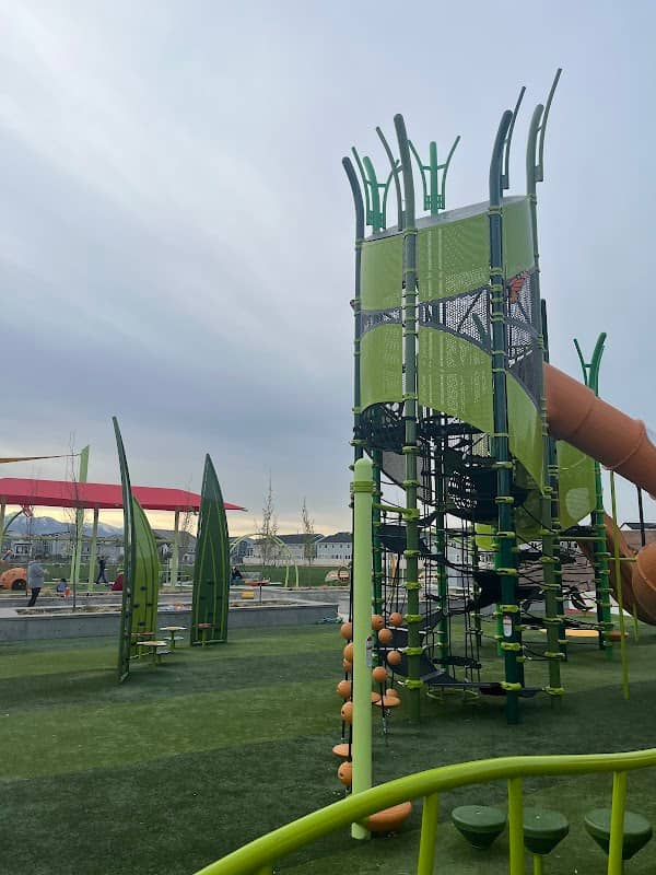 Day Ranch Park - Image 2