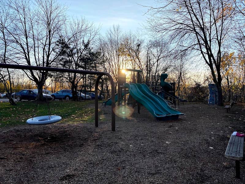 Battle Hill Park - Image 1
