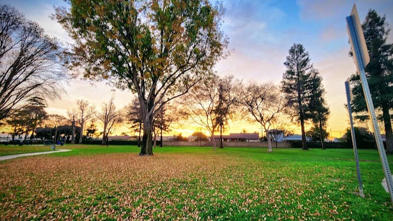 Walnut Park - Image 2