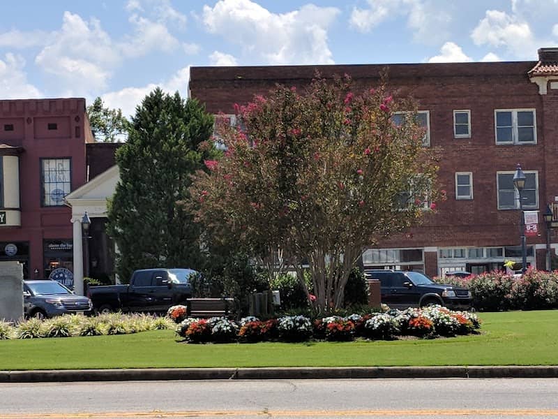 Edgefield Town Square - Image 2