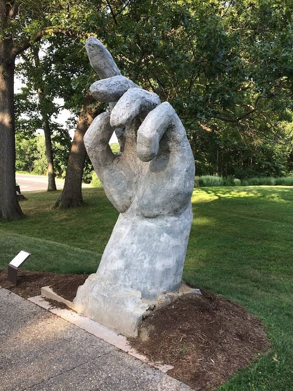 Scovill Sculpture Park - Image 2