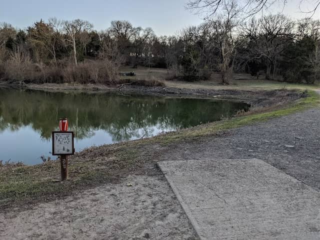 Lester Lorch Park - Beaver Disc Golf Course - Image 2