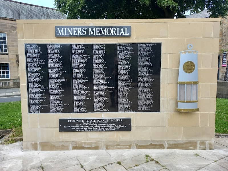 Miners' Memorial - Image 1