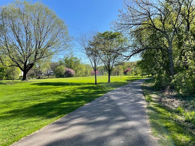 Mission Hills Park - Image 2