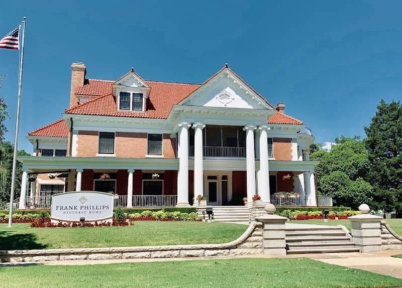 Frank Phillips Home - Image 1