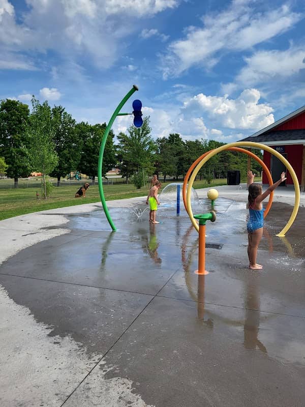 Elgin Park - Image 2
