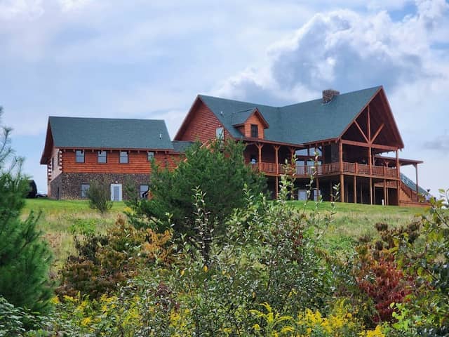 Sunset View Lodge - Image 1