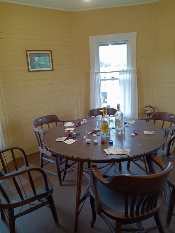 Dewey Hotel Museum - Image 1